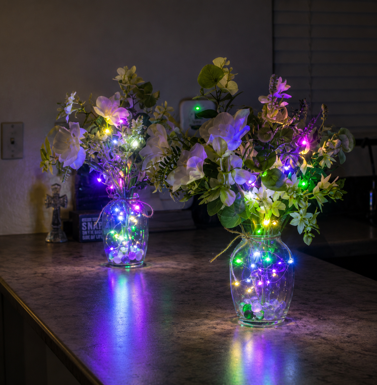 CLASSIC BLOOM LANTERN